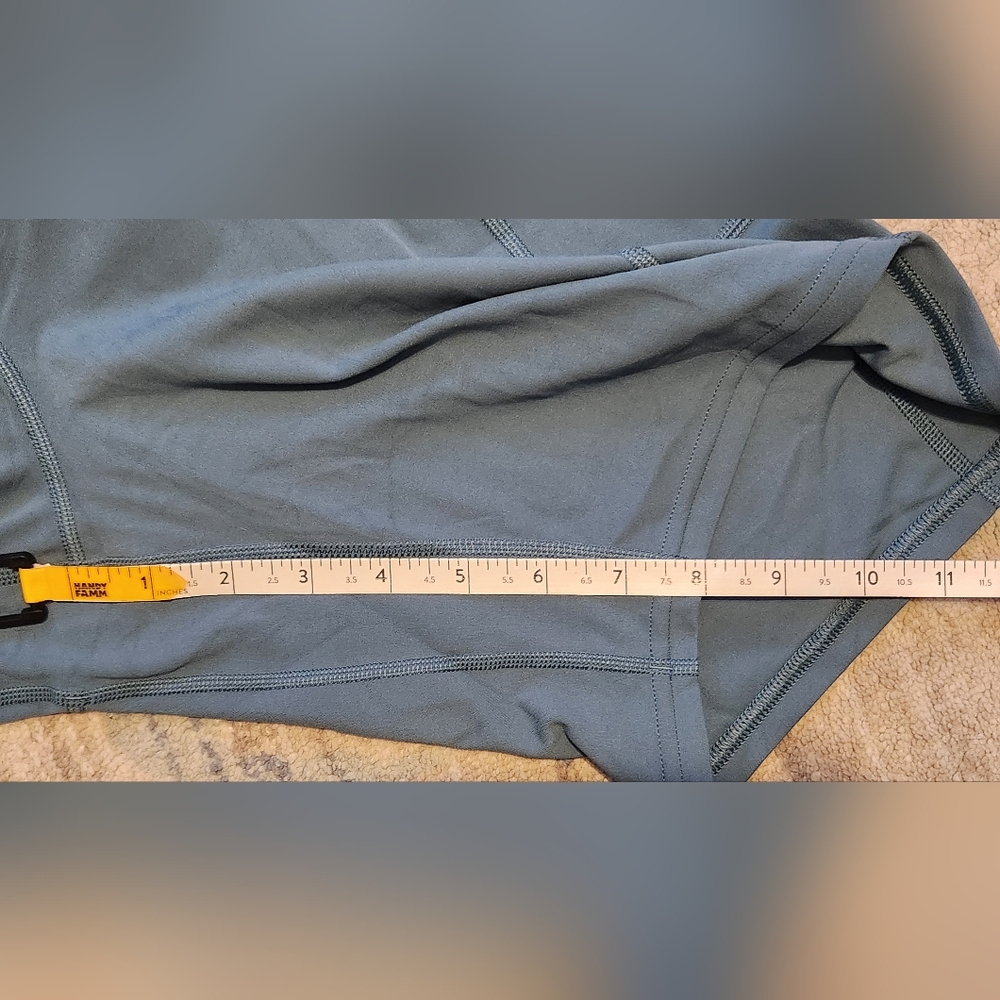 Women's Patagonia Maipo Shorts. Blue. Size XL. NWT - Picture 7 of 7